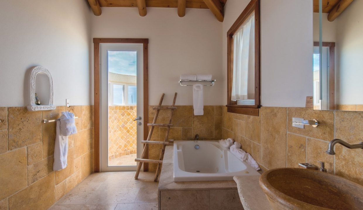 Spyglass-hill-villa18-1920x1281-1