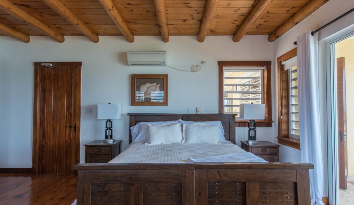 Spyglass-hill-villa23-1920x1282-1