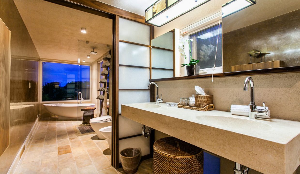 1290907_CEblue_high-Copy-Copy-Copy-Copy-Copy