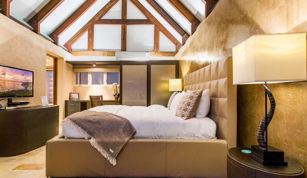 1290911_CEblue_high-Copy-Copy-Copy-Copy