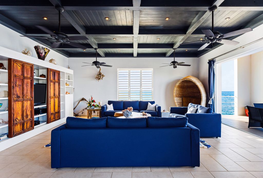 3563b385-b2a3-43a2-9012-43542aa6870a.f10-1