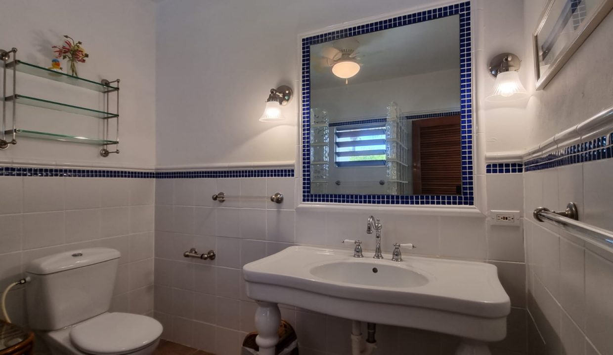 448597885_10161598312485833_6914613558158044758_n