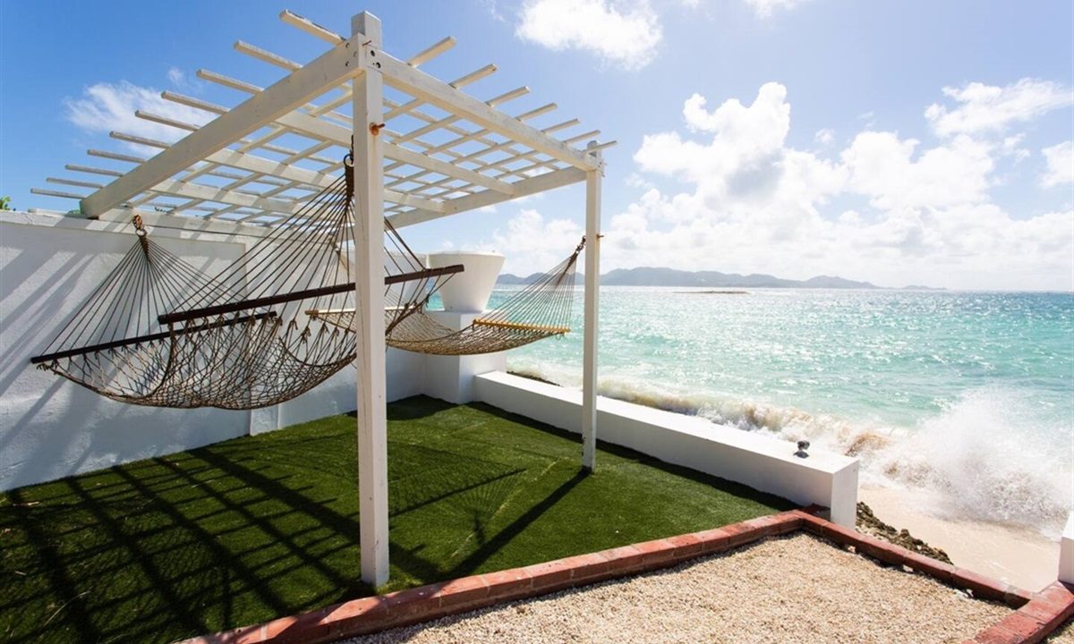 596d649180674e74bbbf701967c24457-Large