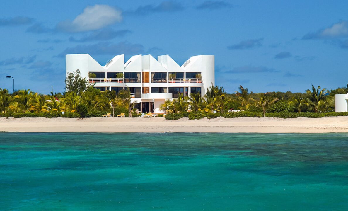 African-Sapphire-Villa-at-Altamer-Anguilla-anguila_africamsapphire_01-1
