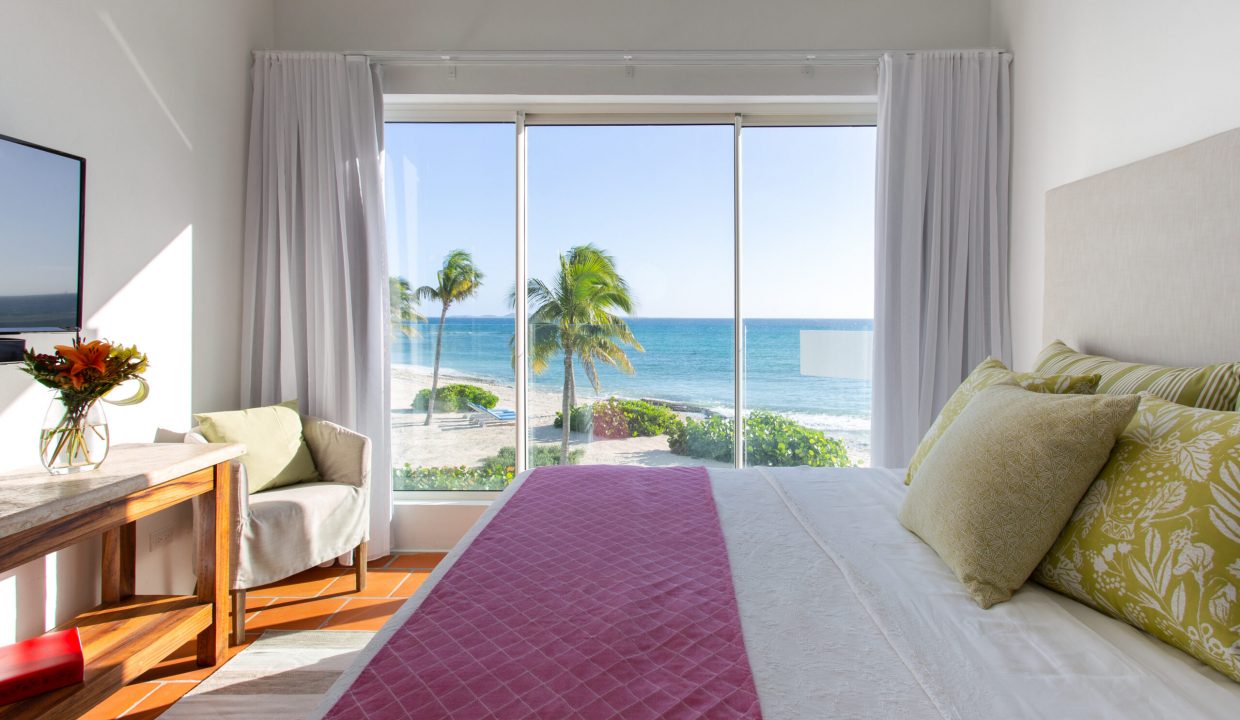 Bedroom-1-Antilles-Pearl-scaled