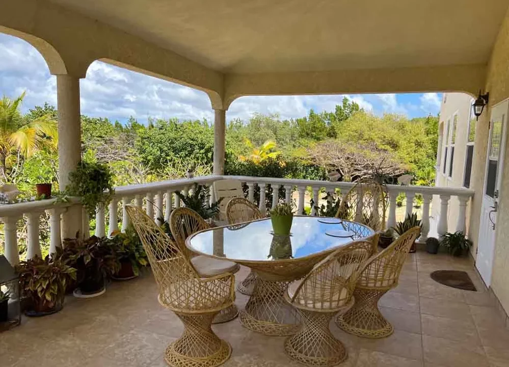 Denito-Long-Bay-West-End-30