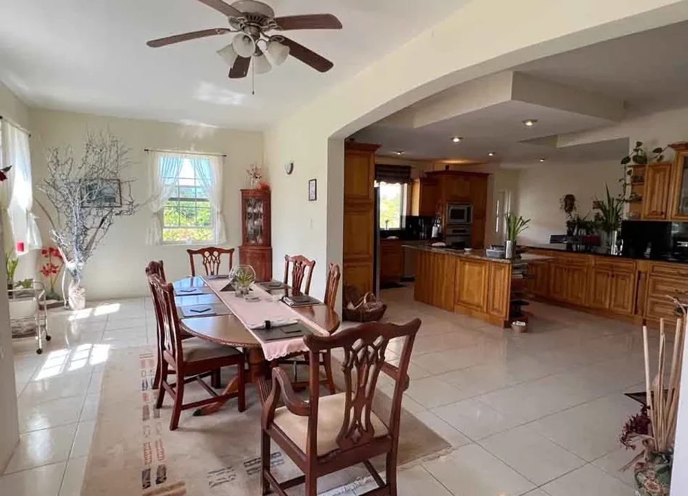 Denito-Long-Bay-West-End-37