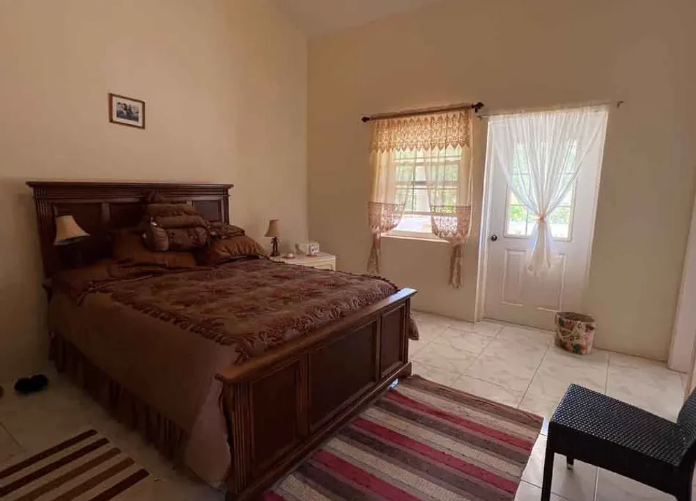 Denito-Long-Bay-West-End-40