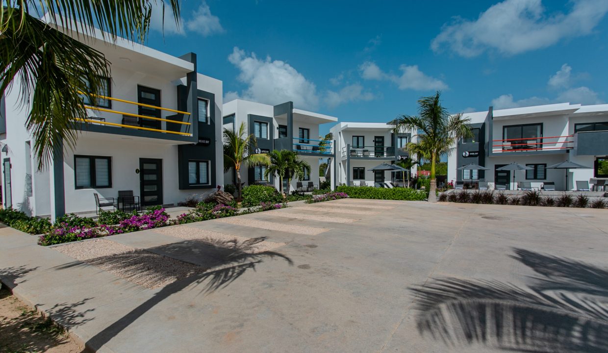 GenesisResidencesExterior_PnkMko-23-scaled