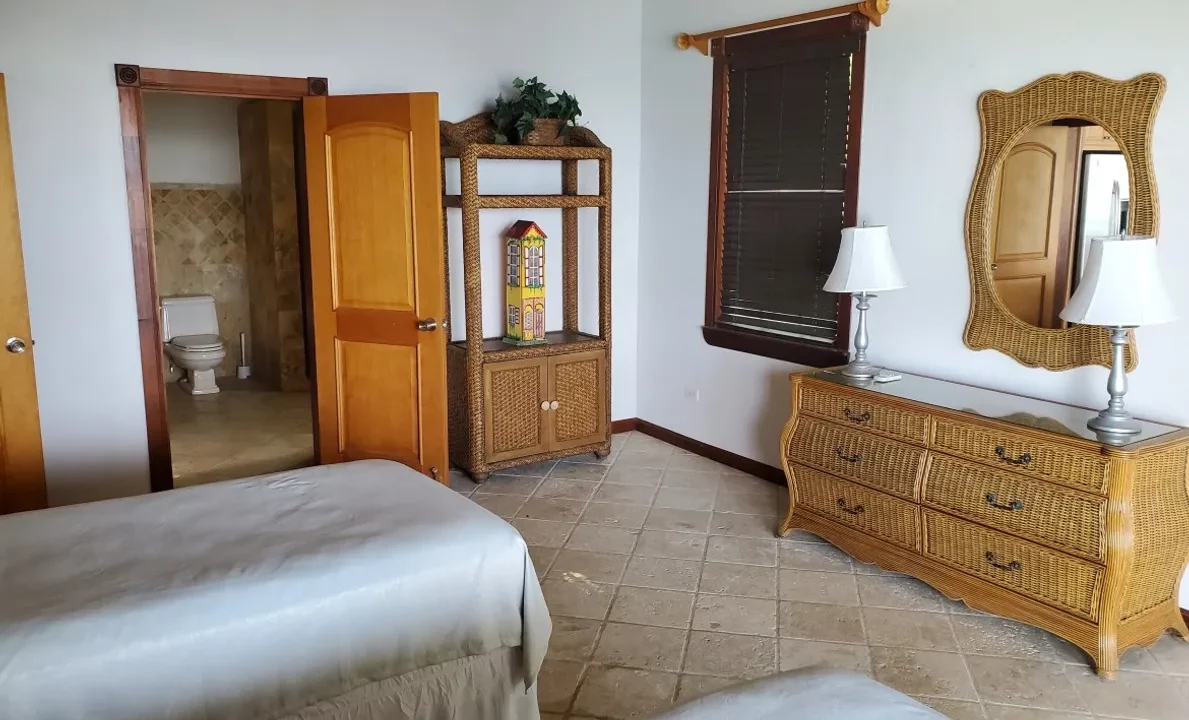 Kuhl-Breeze-Sea-Side-Villa-21