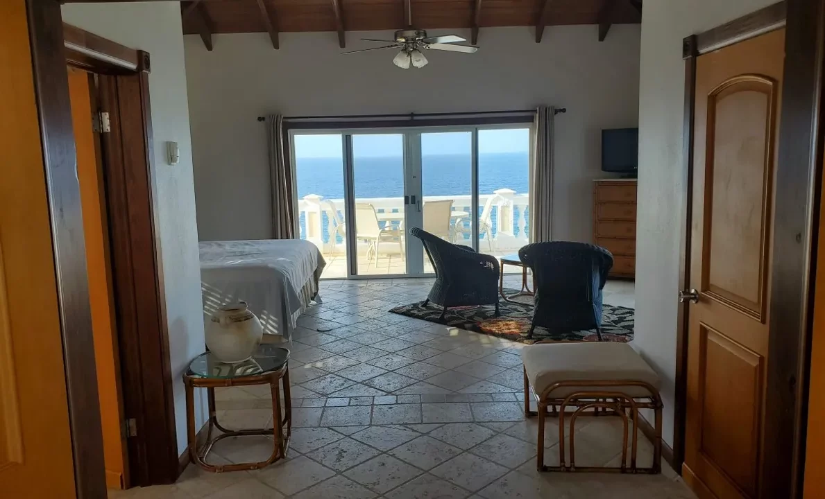 Kuhl-Breeze-Sea-Side-Villa-23