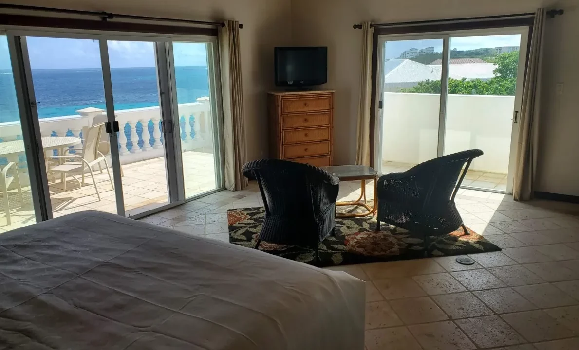 Kuhl-Breeze-Sea-Side-Villa-24