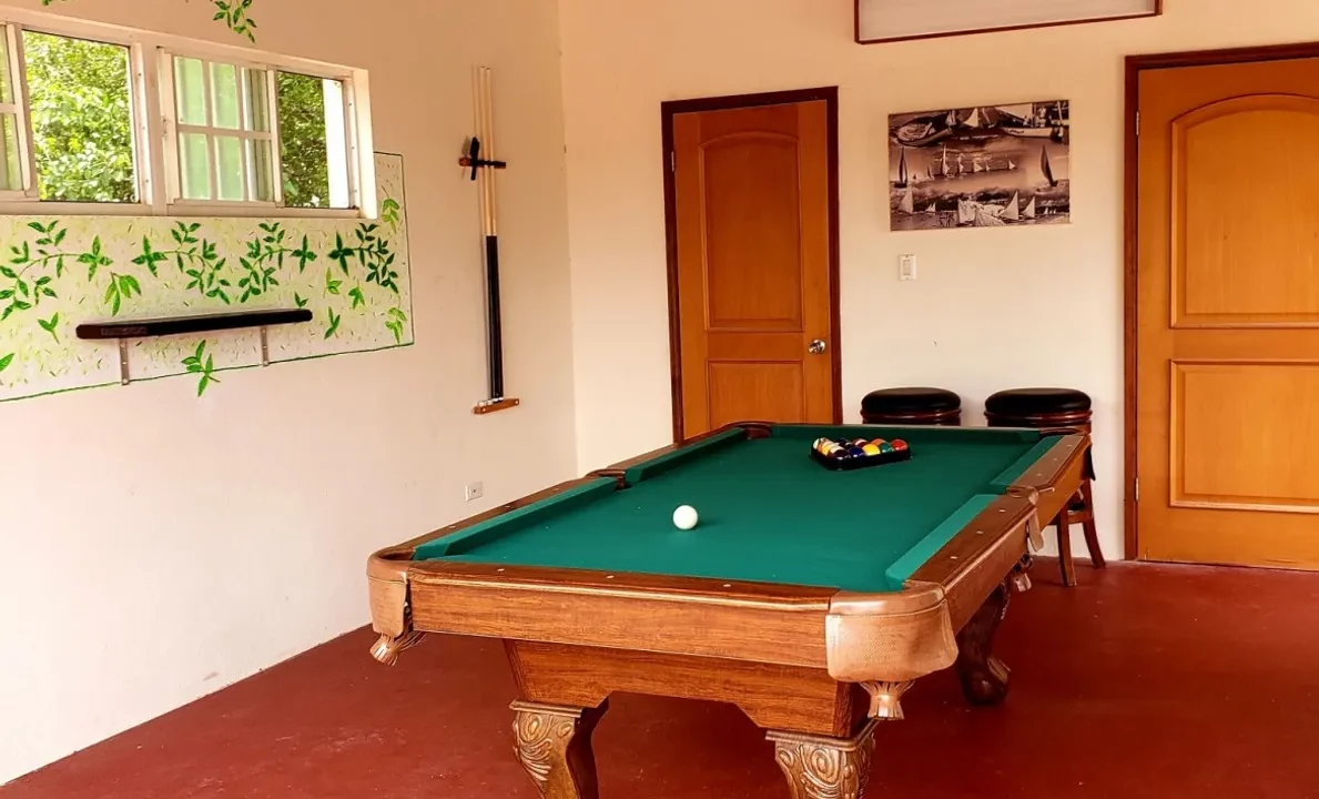 Kuhl-Breeze-Sea-Side-Villa-31