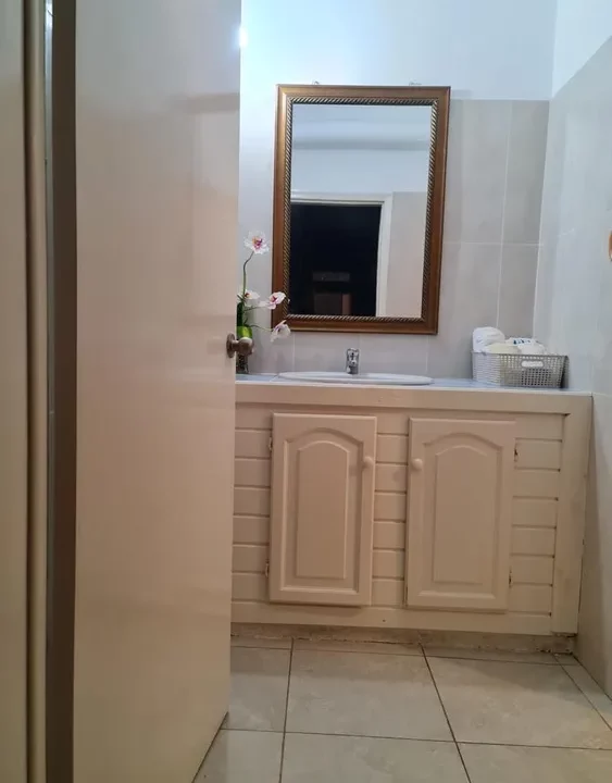 Sandy-Hill-Condo-C9-17