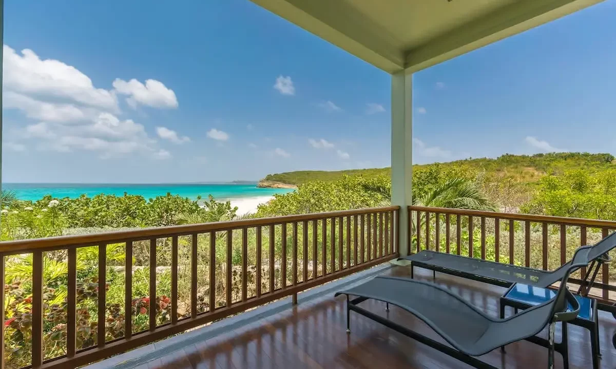 Santosha-Anguilla-24