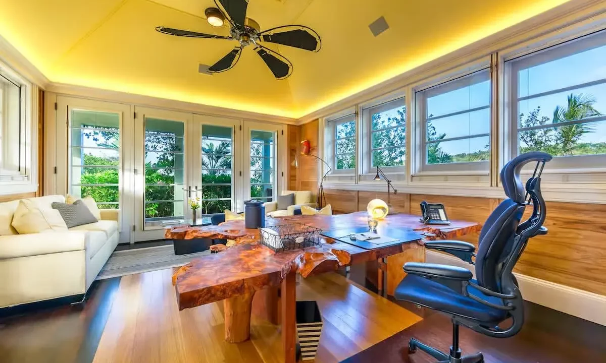 Santosha-Anguilla-41