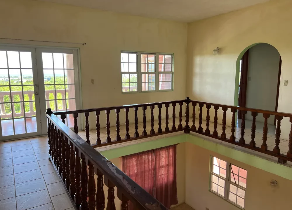 Spring-Path-House-13