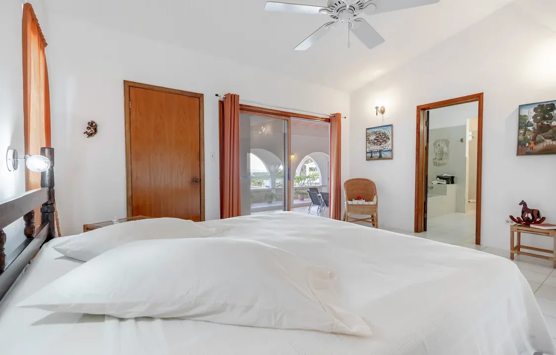 Swing-High-Detached-Home-17