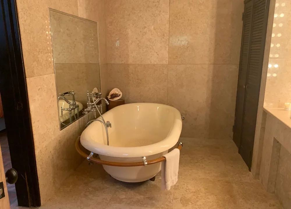 Villa-2-South-Hill-18