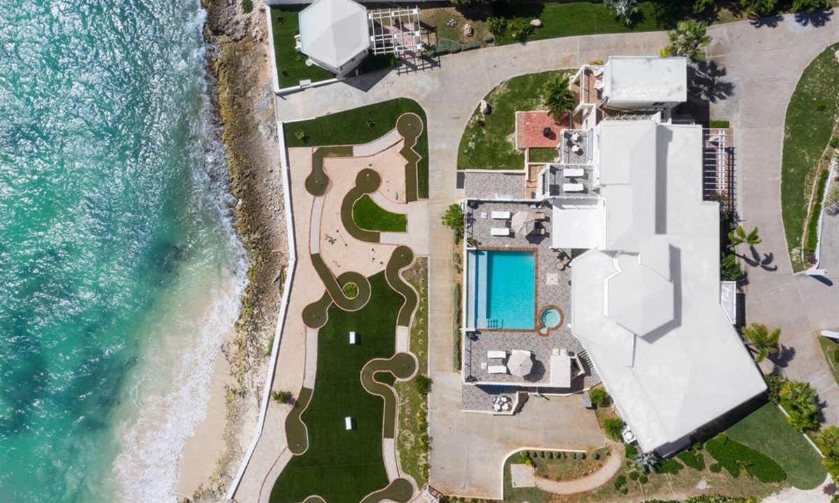 d620247f961f40e1aac73dad50095988-Large