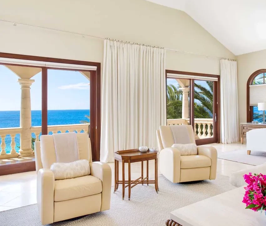 eyJidWNrZXQiOiJsYWN1cmUtYmFja29mZmljZSIsImtleSI6InBpcFwvbWluaXNpdGVcLzhhYjUtYmVkcm9vbS1tYXN0ZXItMi5qcGciLCJvcHRpb25zIjp7InByb2dyZXNzaXZlI