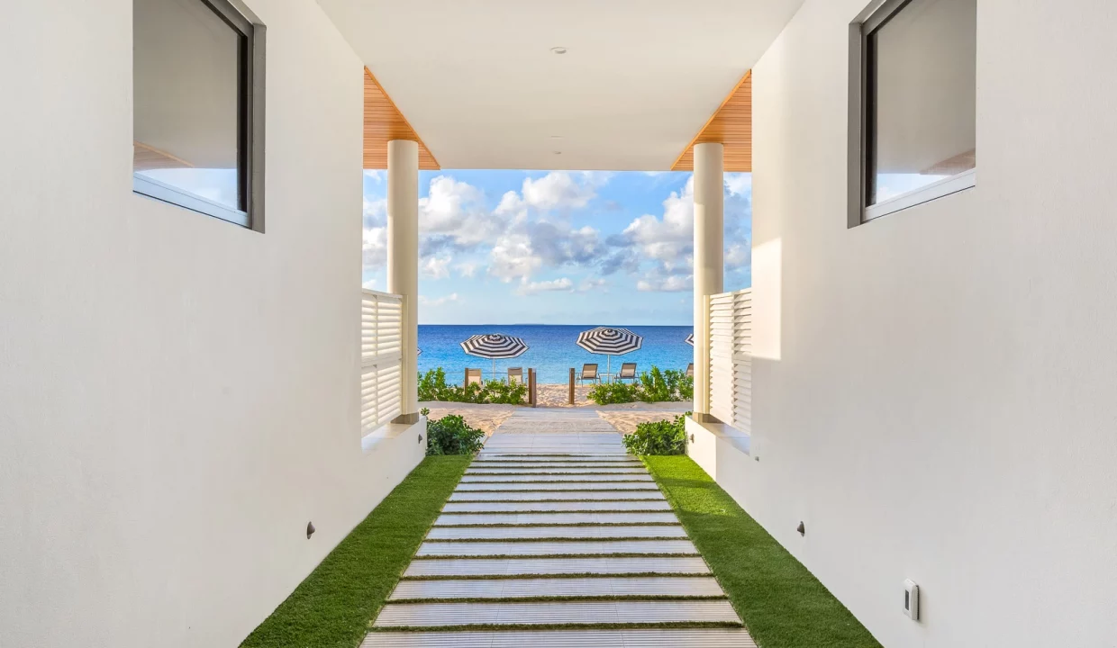 3-tranquilitybeach-5fd39fe0c7d20