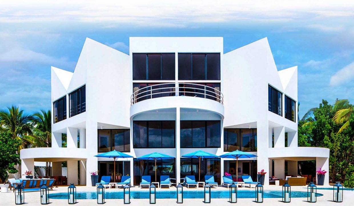 45054153_354466985108664_3715009375165743104_n