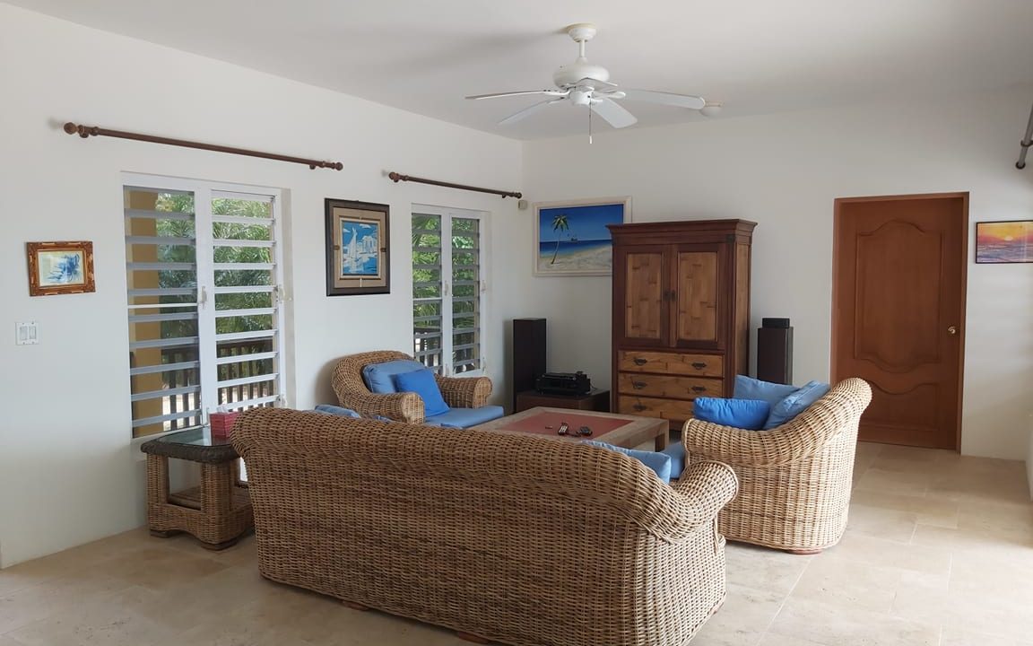 470218880_596129239437368_8697741472236196492_n