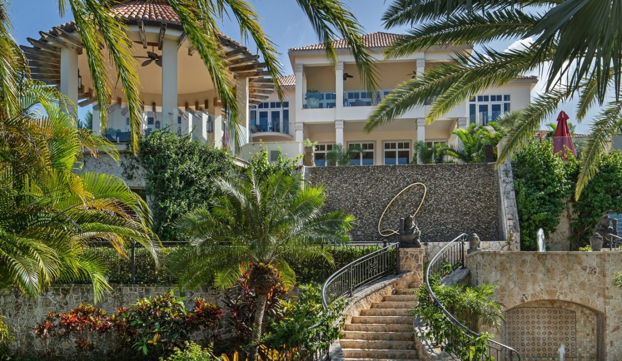 488688937_1185009953630875_1246367209958677950_n