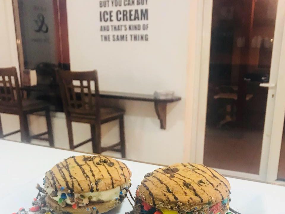 53736302_845937419084022_5685375572675395584_n