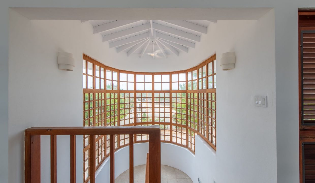 67e447cd8ed63b3a18af04db_6 rotunda 4 M