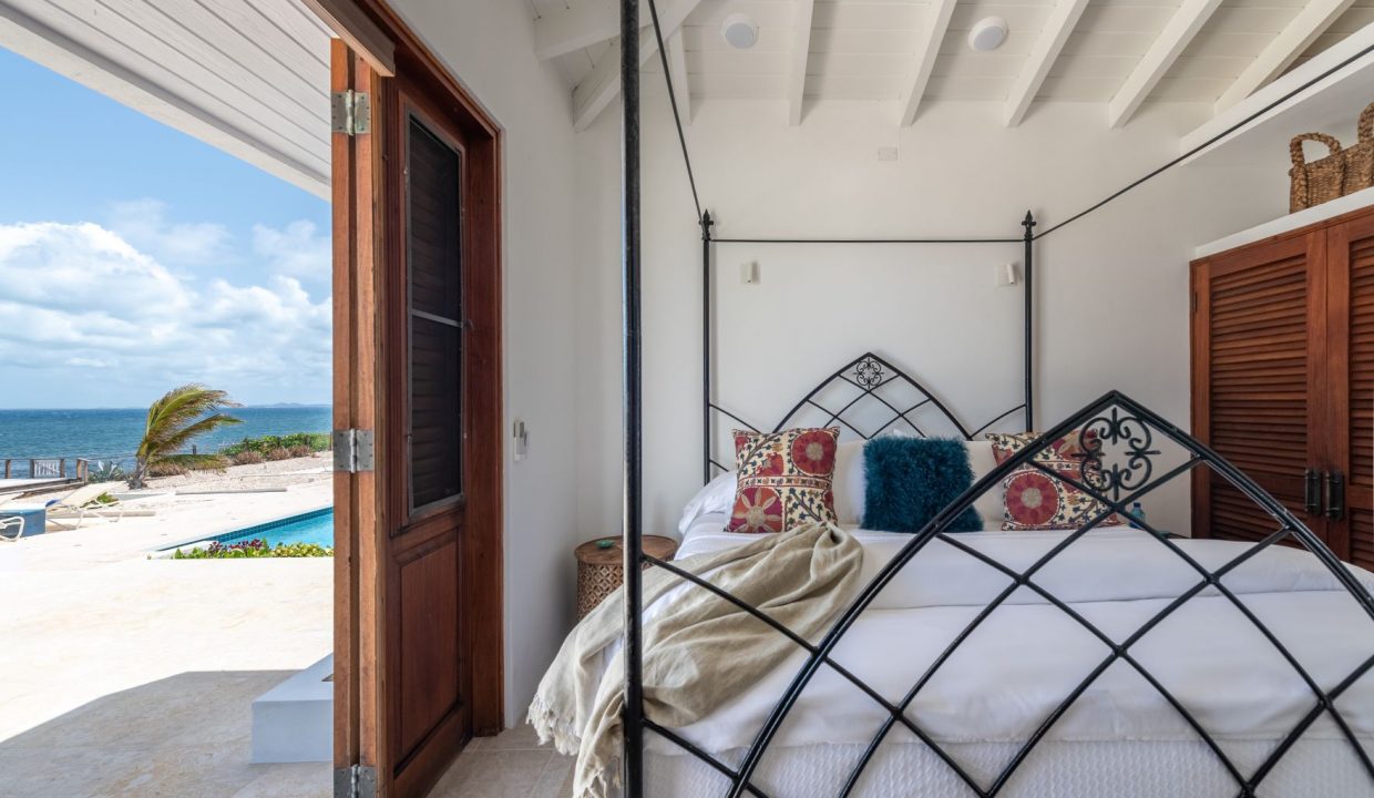 67e454e38aaac7086448728a_10 bed4 1 M