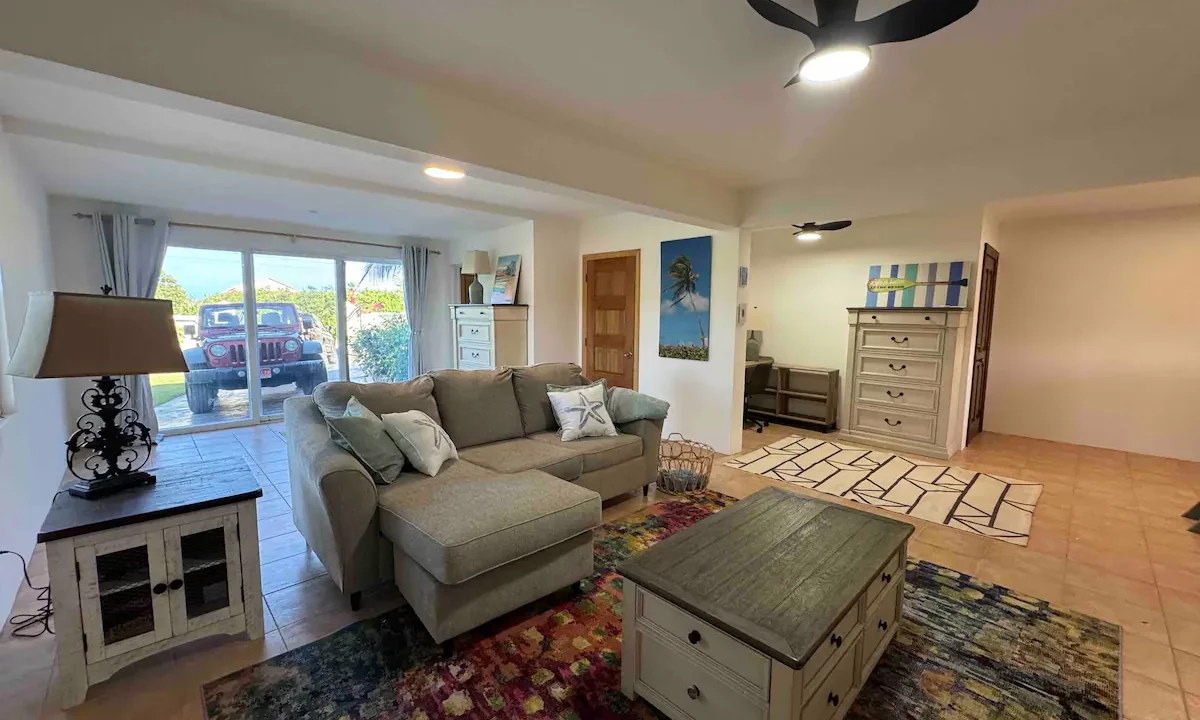 9d8f5121-6a7b-40b7-9f2b-4468167e4e22