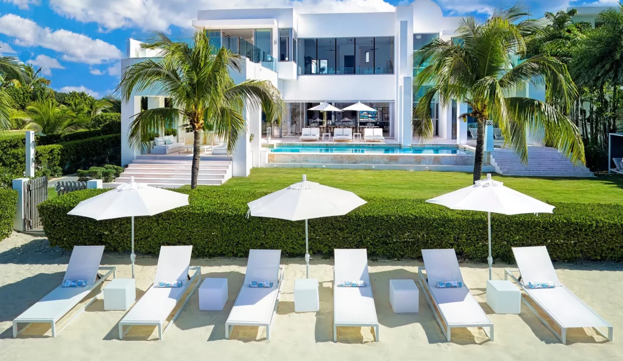 Beach+House-beach+view3-300dpi-1920w