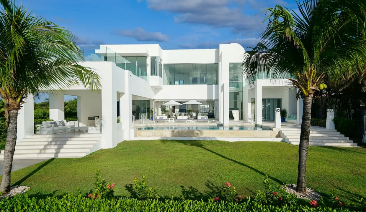 Beach+House+patio3-300dpi-97b427c1-1920w