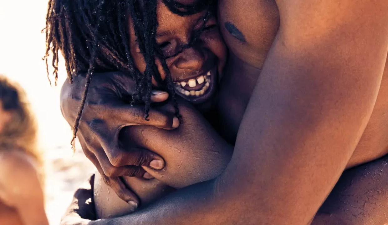 cap-ext-beach-family03