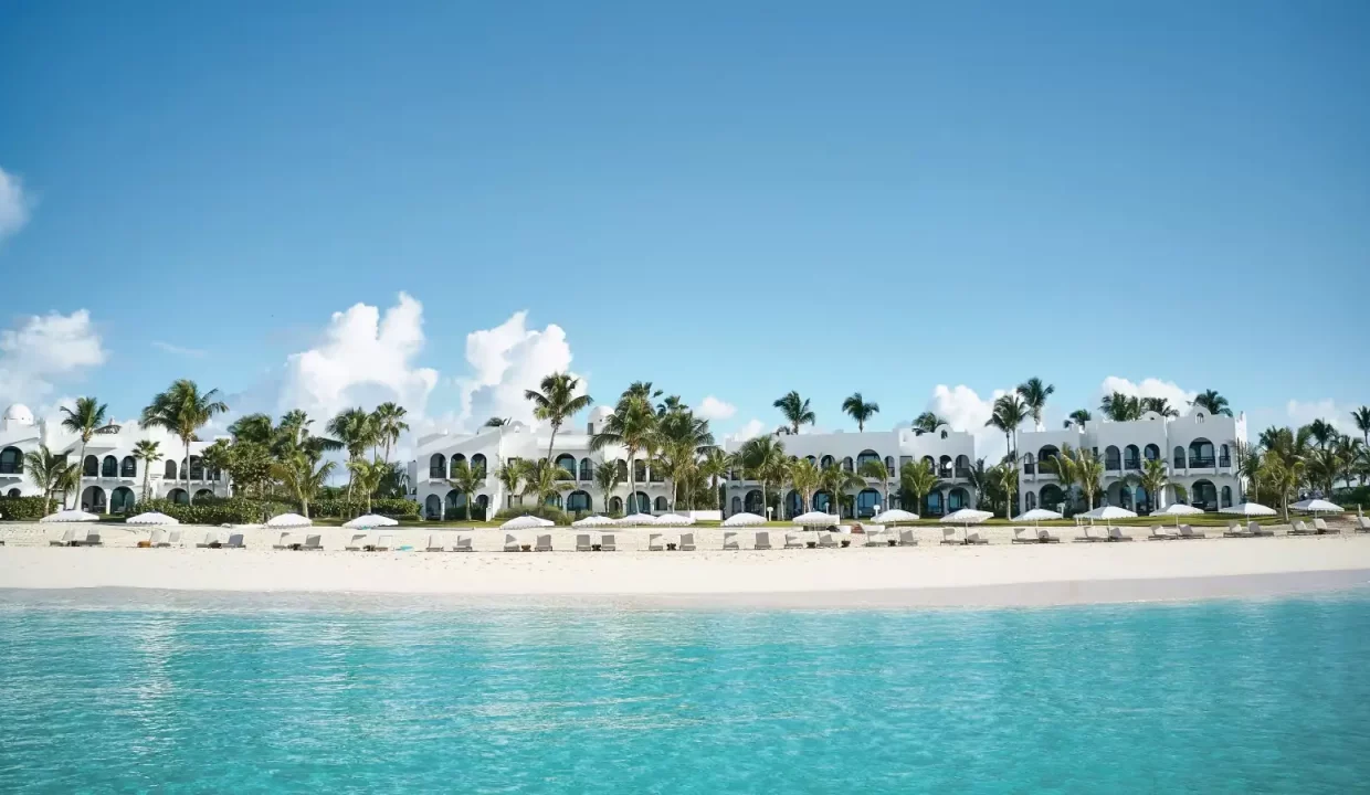 cap-ext-view-beach-front-villas01