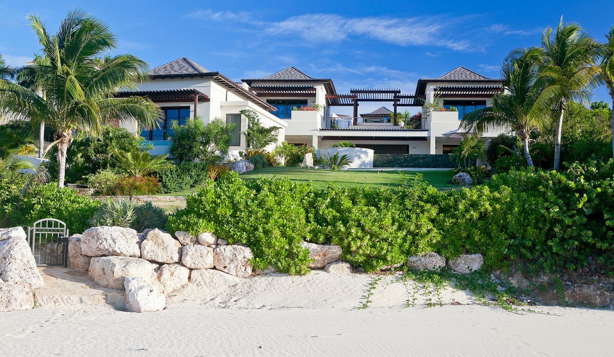 exterior-nevaeh-villa-anguilla