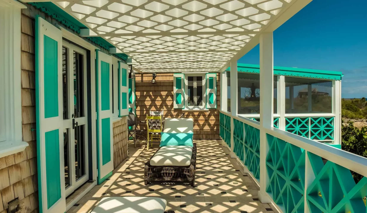 eyJidWNrZXQiOiJsYWN1cmUtYmFja29mZmljZSIsImtleSI6InBpcFwvbWluaXNpdGVcLzAyY2ItbG92ZV9zaGFja192aWxsYV9wYXRpby5qcGciLCJvcHRpb25zIjp7InByb2dy