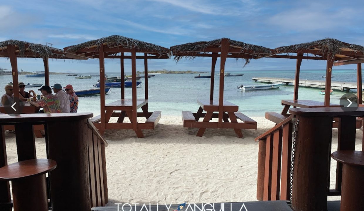 falcon-nest-bar-and-grill-anguilla6