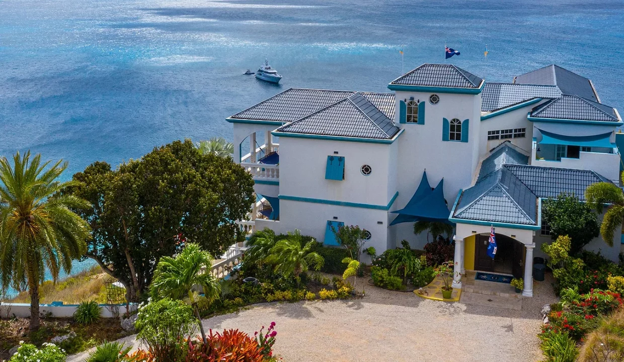 fb81b2_80eef361ad4f46adb9ecbd1996abba04~mv2