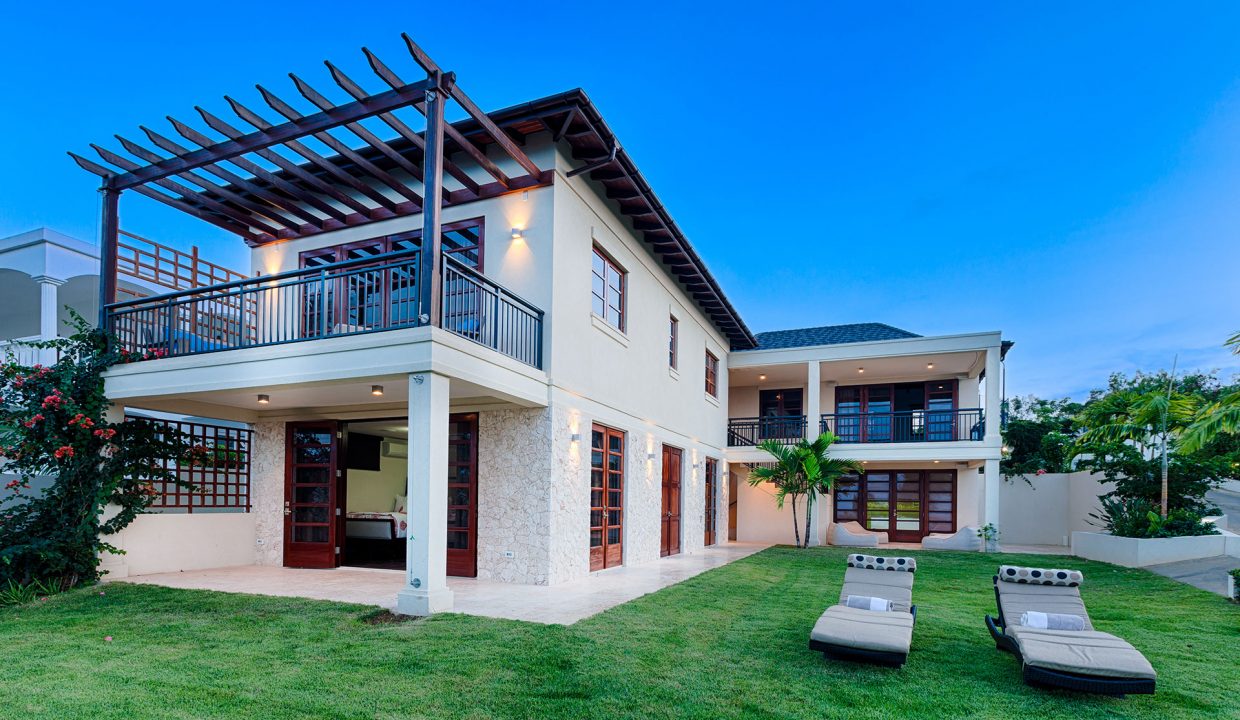 guest-house-exterior-nevaeh-villa-anguilla