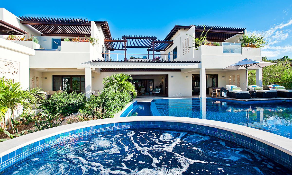 pool-and-jacuzzi-neveah-villa-anguilla