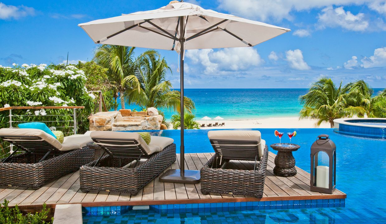 pool-hot-tub-lounge-nevaeh-villa-anguilla-02