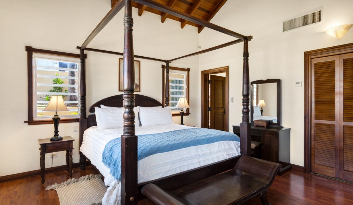 villa-nirvana-2013-09